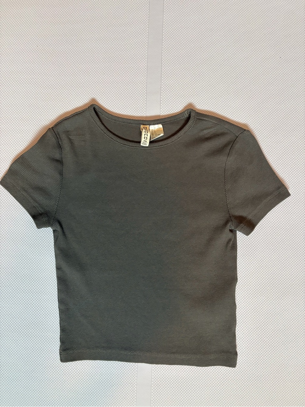 H&M Short Sleeve Ribbed Tee - Grey